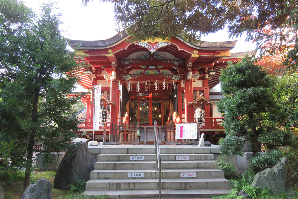 青山熊野神社(Aoyama Kumano Shrine)